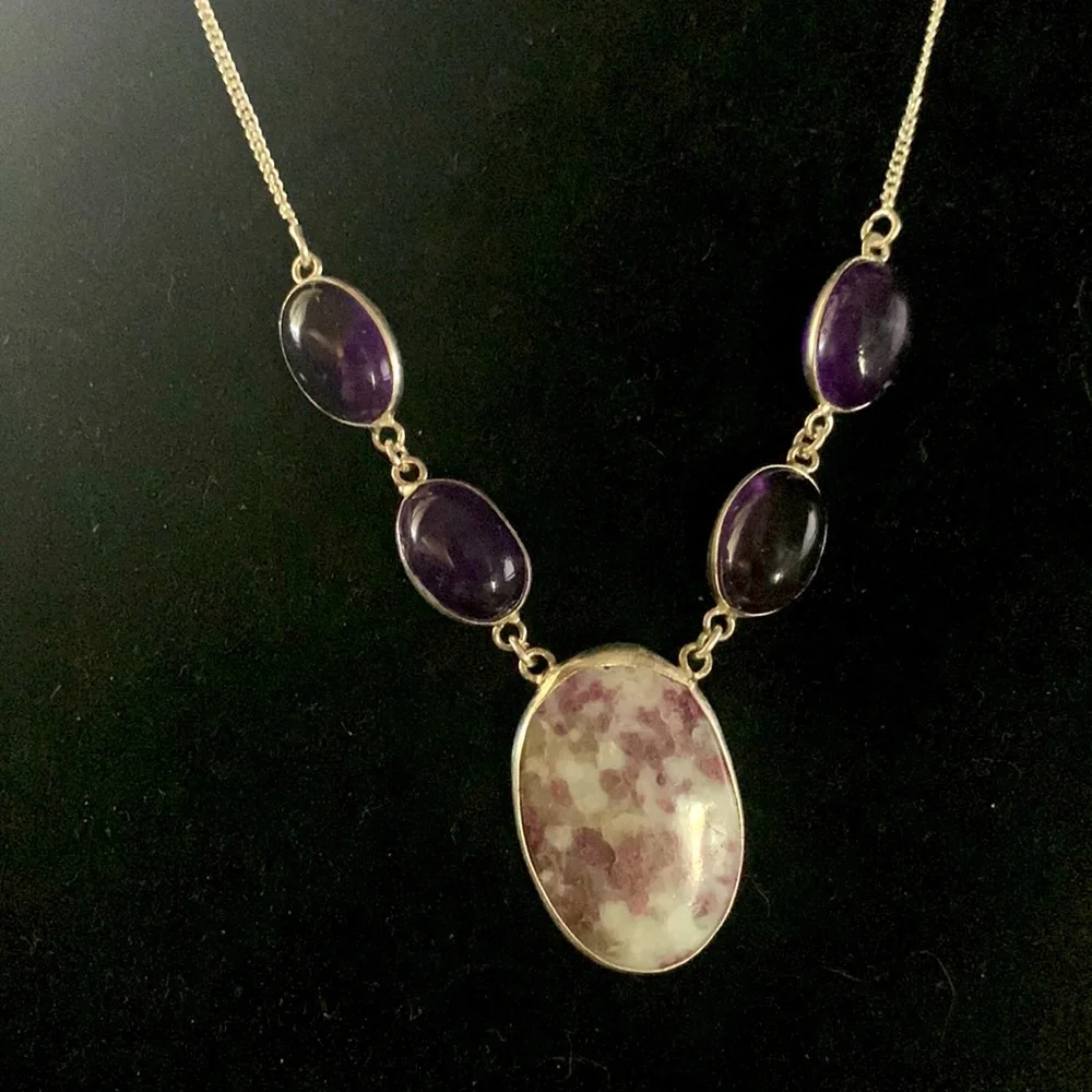 NEW Lapidolite purple quartz silver artisan handcrafted necklace - Picture 4 of 7